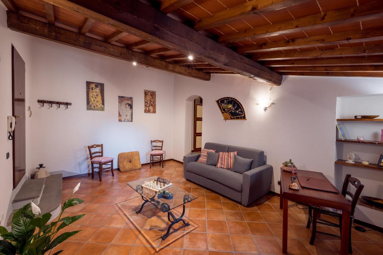 Tognazzi Casa Vacanze - Casa Vico Zambra Exterior photo